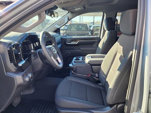 New 2026 GMC Sierra 1500 Elevation image 16