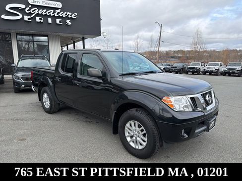 Used 2016 Nissan Frontier SV w/ SV Value Truck Package image 9
