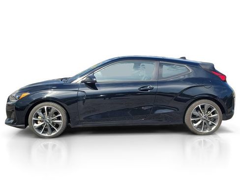 Used 2020 Hyundai Veloster 2.0 Premium FWD image 4