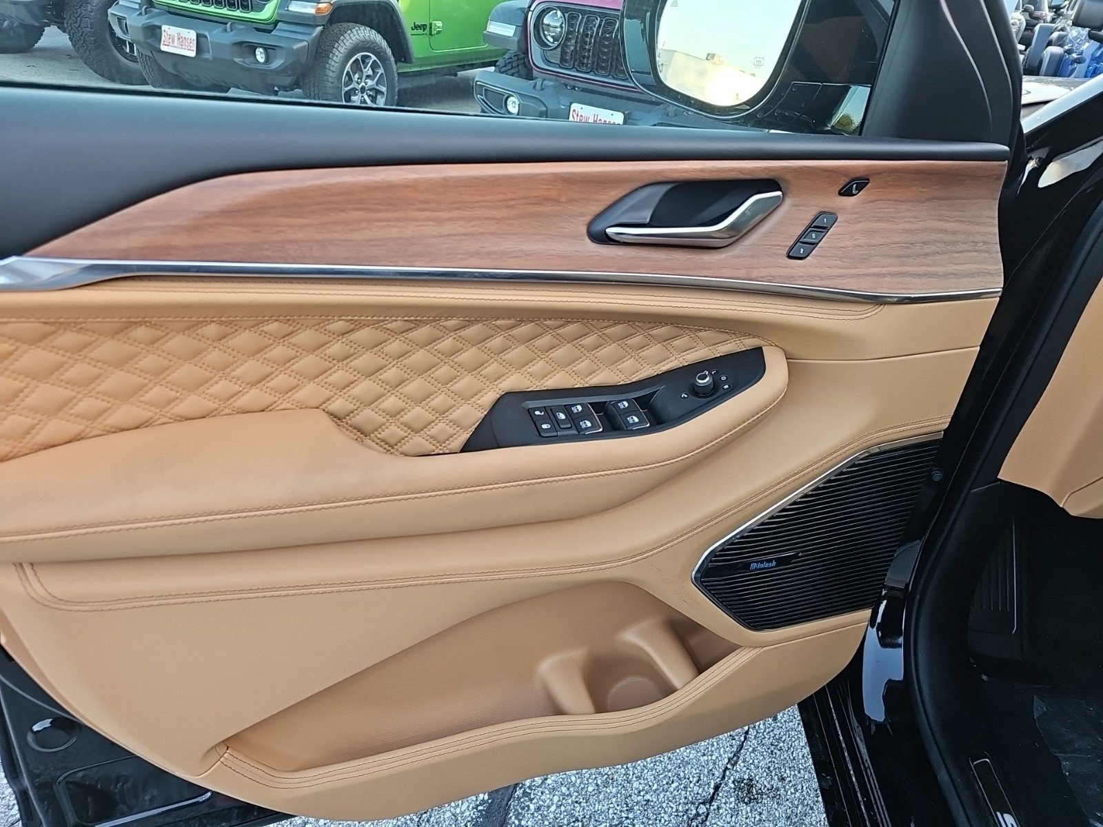 New 2027 Jeep Grand Cherokee Summit AWD/4WD image 19
