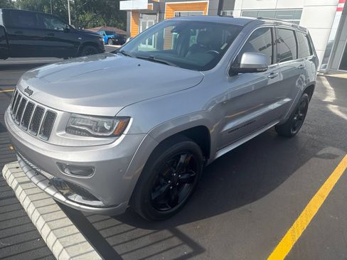 Used 2015 Jeep Grand Cherokee High Altitude AWD/4WD image 1