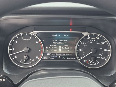 Certified 2025 Nissan Rogue S FWD image 32