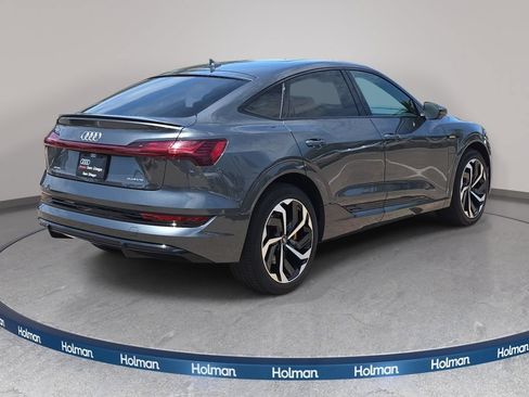 Used 2023 Audi e-tron Premium Plus w/ Premium Plus Package AWD/4WD image 6