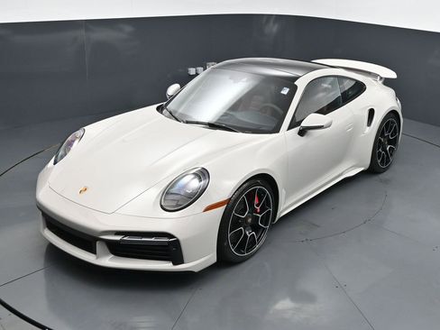 Certified 2024 Porsche 911 Turbo AWD/4WD image 12