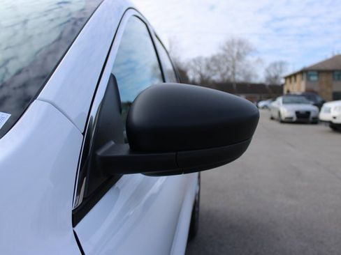 Used 2022 Ford Escape SE w/ Cold Weather Package image 7