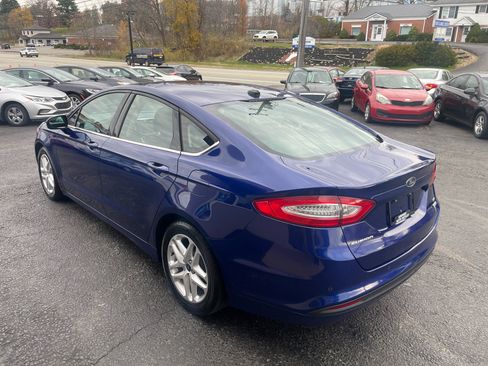 Used 2016 Ford Fusion SE image 8