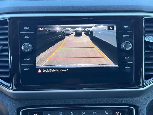 Used 2022 Volkswagen Atlas SE image 24