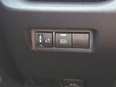 Used 2024 Toyota RAV4 LE AWD/4WD image 24
