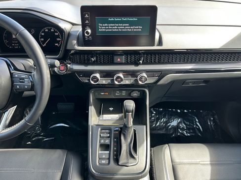 Used 2025 Honda CR-V EX-L image 12