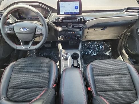 Certified 2025 Ford Escape ST-Line w/ Equipment Group 301A FWD image 11
