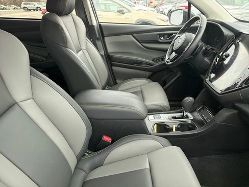 Used 2024 Subaru Ascent Onyx Edition image 16
