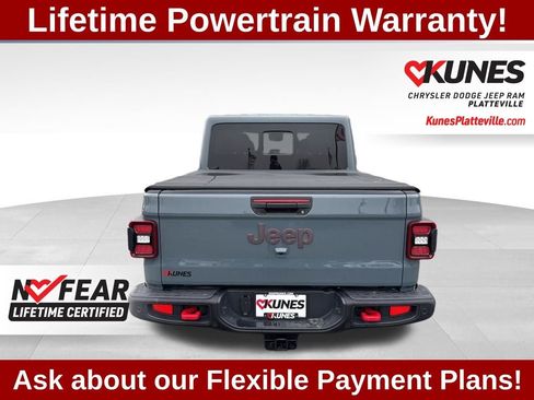 Used 2024 Jeep Gladiator Rubicon image 7