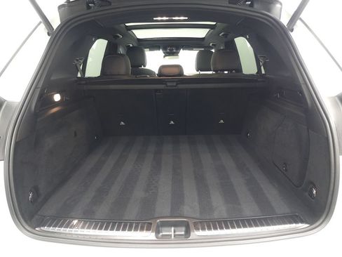 Used 2025 Mercedes-Benz GLE 450e 4MATIC image 32