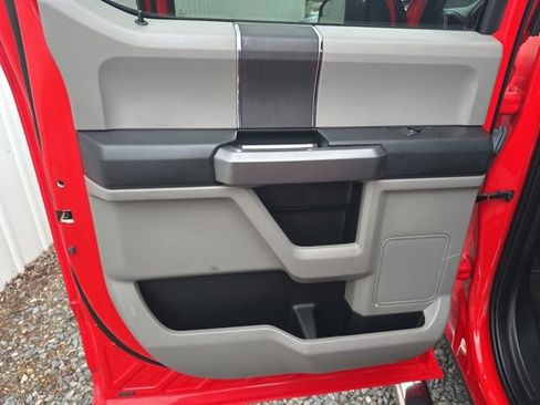 Used 2019 Ford F150 XLT image 16