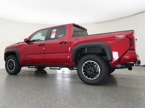 New 2025 Toyota Tacoma TRD Off-Road AWD/4WD image 20