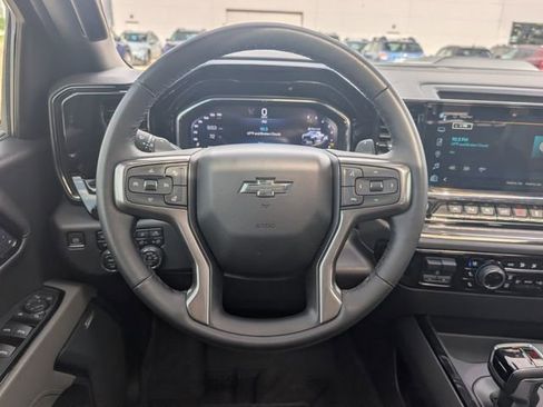 Used 2023 Chevrolet Silverado 1500 ZR2 w/ Technology Package AWD/4WD image 25