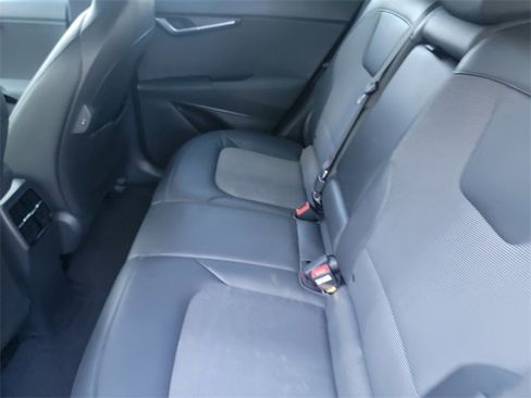 Used 2023 Kia Niro Wind image 12