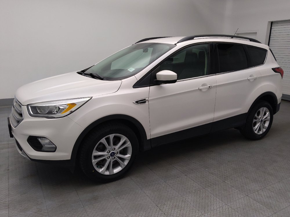 Used 2019 Ford Escape SEL AWD/4WD image 2
