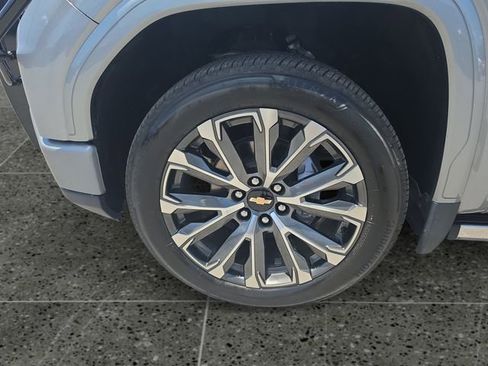 Used 2026 GMC Sierra 1500 Denali Ultimate AWD/4WD image 16