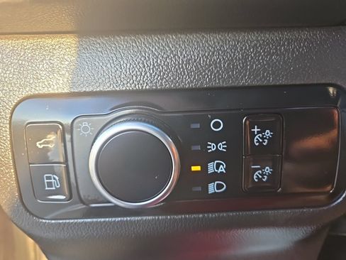 Used 2023 Ford Escape ST-Line w/ Equipment Group 301A FWD image 13