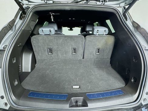 Used 2024 Buick Enclave Premium image 31