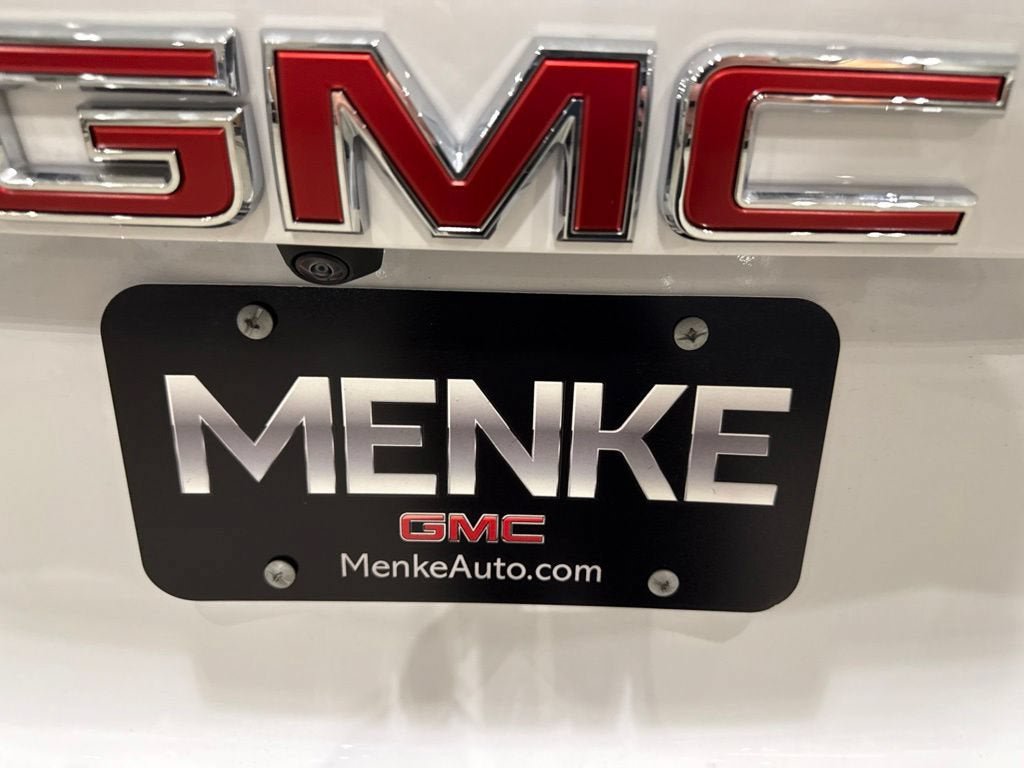 New 2027 GMC Terrain Elevation w/ Elevation Premium Package AWD/4WD image 9