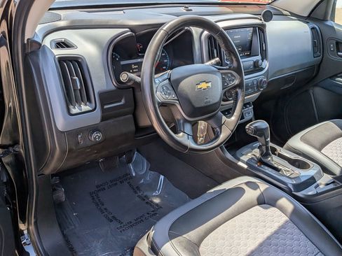 Used 2019 Chevrolet Colorado Z71 RWD image 13