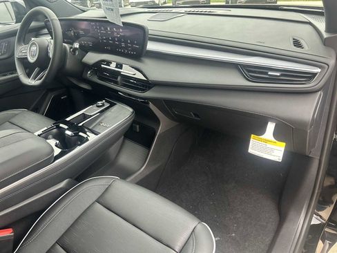 New 2026 Buick Enclave Sport Touring w/ Power Package AWD/4WD image 29