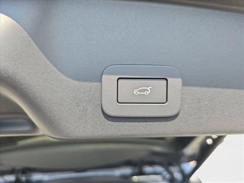 New 2026 Land Rover Range Rover Evoque S AWD/4WD image 13