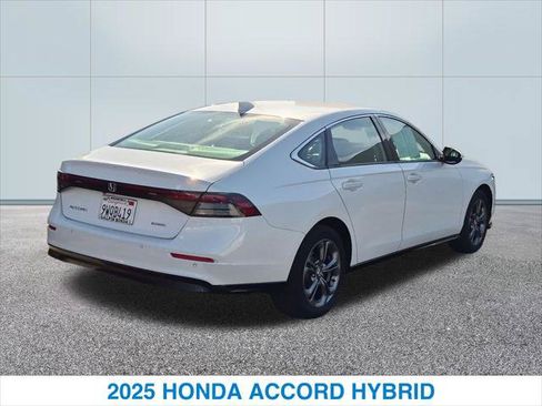 Certified 2025 Honda Accord EX-L image 7