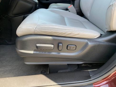 Used 2015 Honda CR-V EX-L image 32