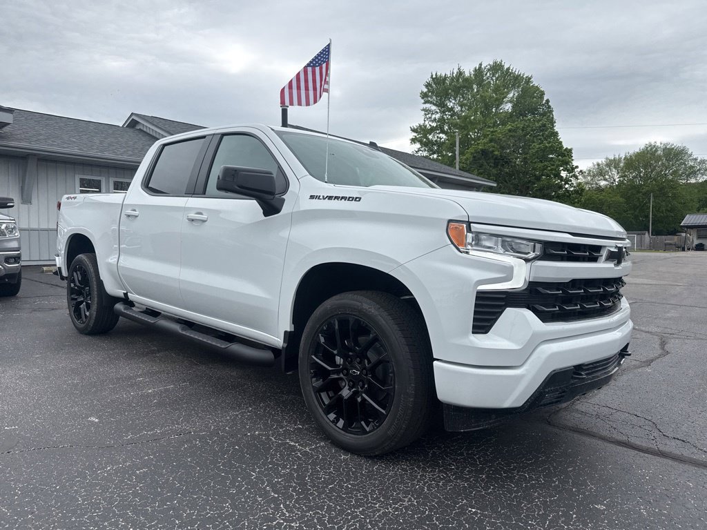 New 2026 Chevrolet Silverado 1500 RST w/ Convenience Package II AWD/4WD image 2