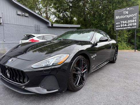 Used 2018 Maserati GranTurismo Sport RWD image 20
