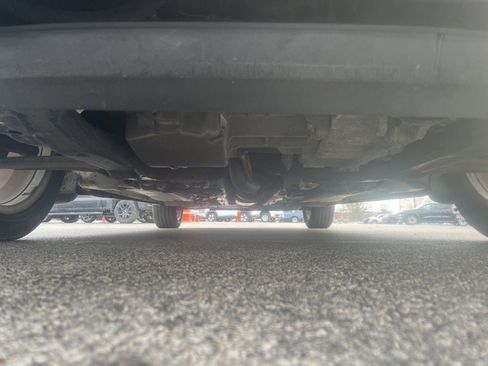 Used 2010 Chevrolet Malibu LTZ image 15