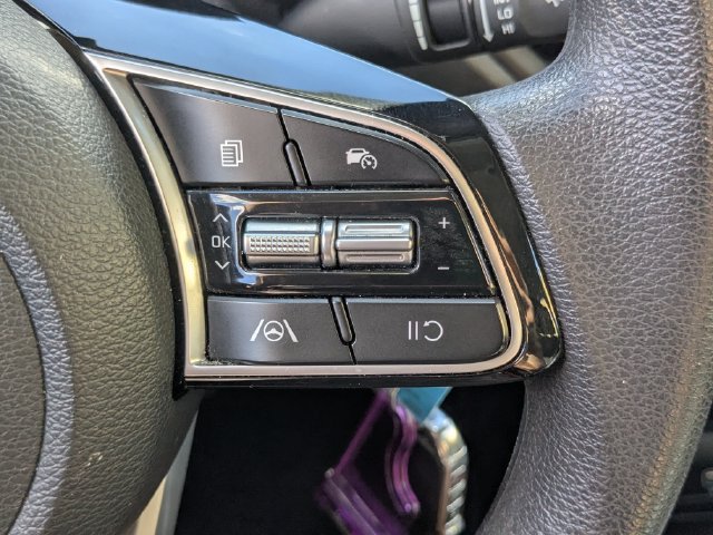 Certified 2024 Kia Forte LXS FWD image 23