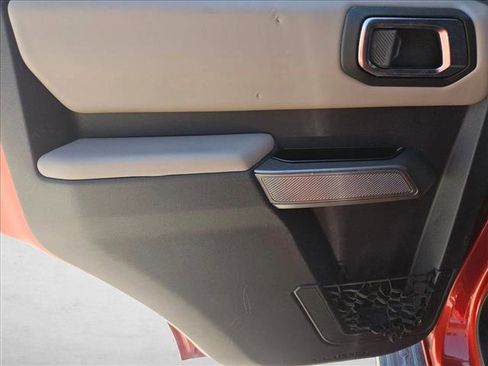 Used 2022 Ford Bronco Wildtrak AWD/4WD image 11