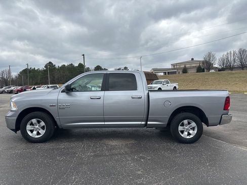Used 2019 RAM 1500 Classic SLT image 6