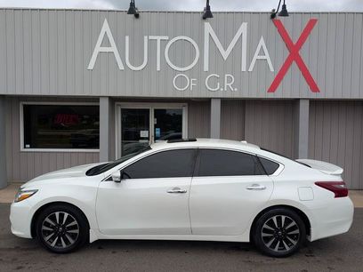 Used 2018 Nissan Altima 2.5 SV w/ 2.5 SV Technology Package