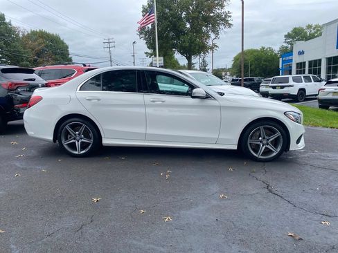 Used 2015 Mercedes-Benz C 300 4MATIC Sedan image 2