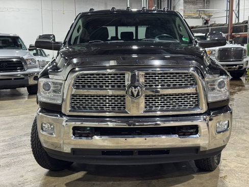 Used 2014 RAM 3500 Laramie w/ Convenience Group image 4