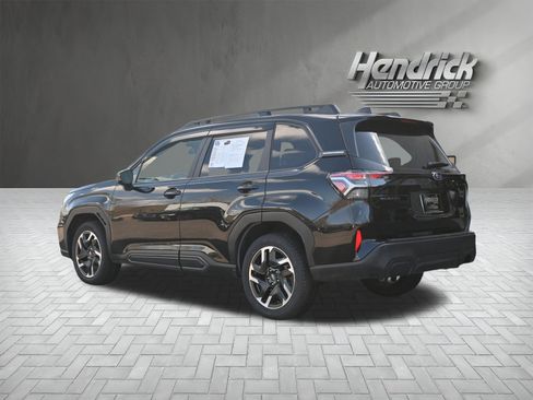 Used 2025 Subaru Forester Limited w/ Popular Package #2 image 7