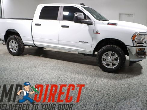 Used 2023 RAM 2500 Big Horn w/ Cold Weather Group image 6