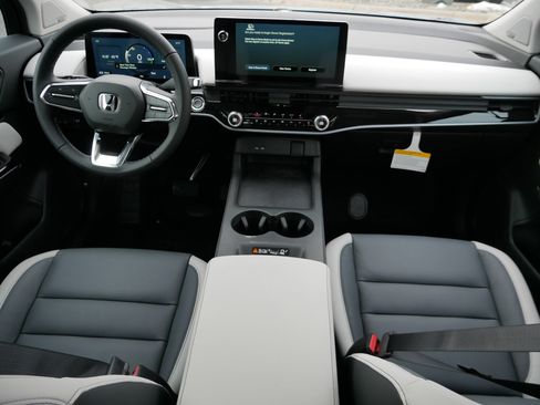 New 2026 Honda Prologue Touring image 10