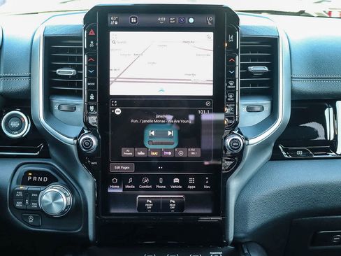 New 2026 RAM 1500 Laramie AWD/4WD image 16