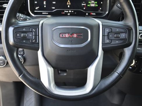 Used 2025 GMC Sierra 1500 SLT RWD image 7