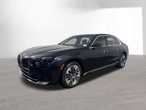 Used 2023 BMW i7 xDrive60 AWD/4WD image 23