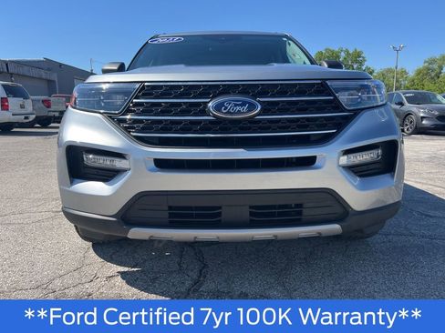 Used 2023 Ford Explorer XLT w/ Equipment Group 202A AWD/4WD image 34