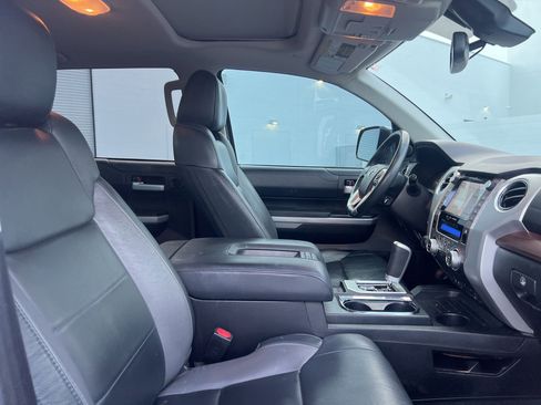 Used 2021 Toyota Tundra Limited w/ Limited Premium Package image 22