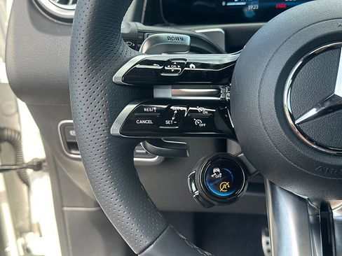 New 2026 Mercedes-Benz GLB 35 AMG GLB 35 AMG image 28