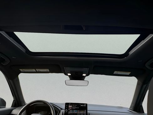 Certified 2025 Honda CR-V Sport Touring image 26